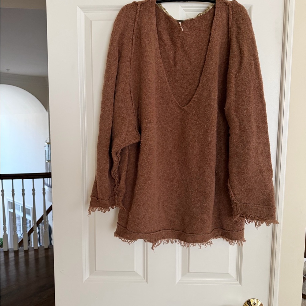 Free People size L brown sweater